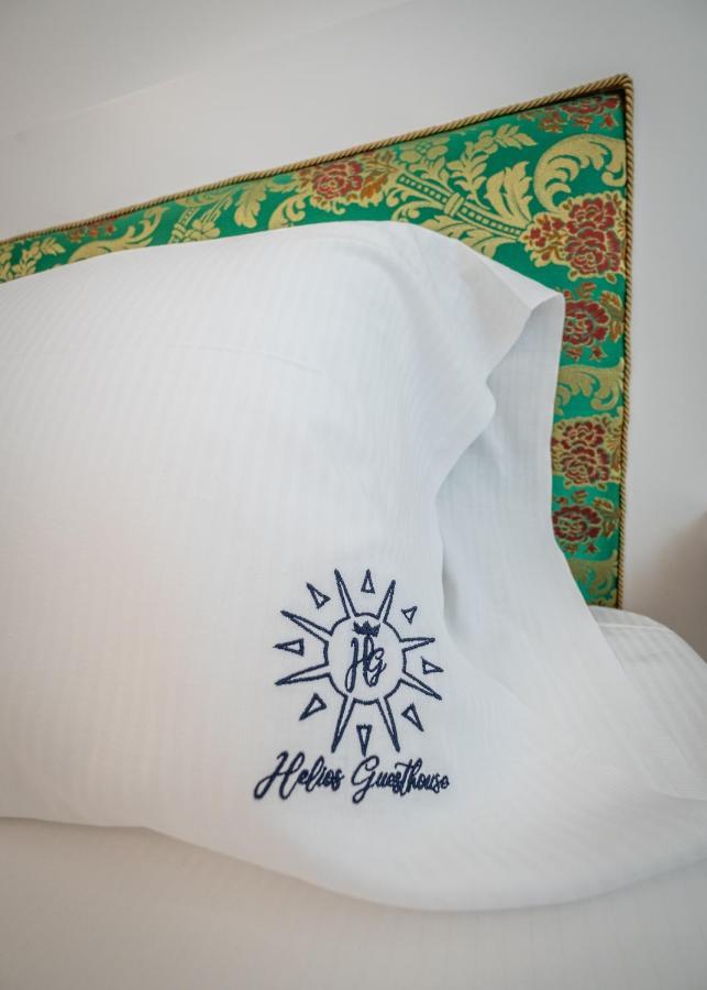 Helios Guest House カリアリ エクステリア 写真